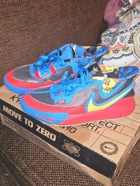 Nike Men's Multicolor Running Shoes - Blue, Red, Yellow